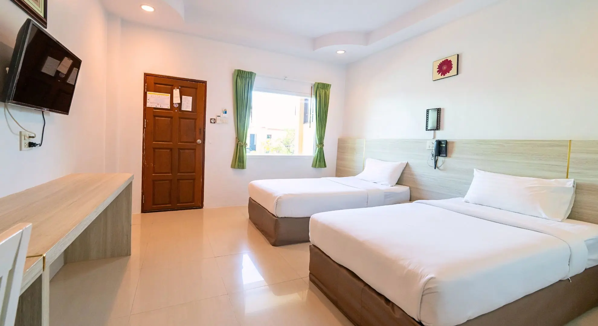 เดอะกรีนบีชรีสอร์ท TheGreenBeachResort ซูพีเรียพูลวิว SuperiorPoolView SamRoiYotBeach Pranburi PrachuapKhiriKhan