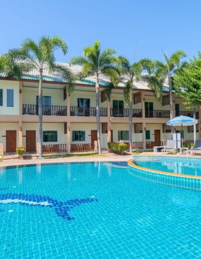 เดอะกรีนบีชรีสอร์ท TheGreenBeachResort ซูพีเรียพูลวิว SuperiorPoolView SamRoiYotBeach Pranburi PrachuapKhiriKhan15
